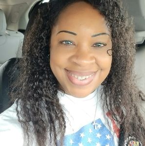 Meet your Posher, Sheila